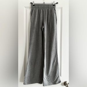 Wild Fable Wide Leg Sweatpants. Size XS